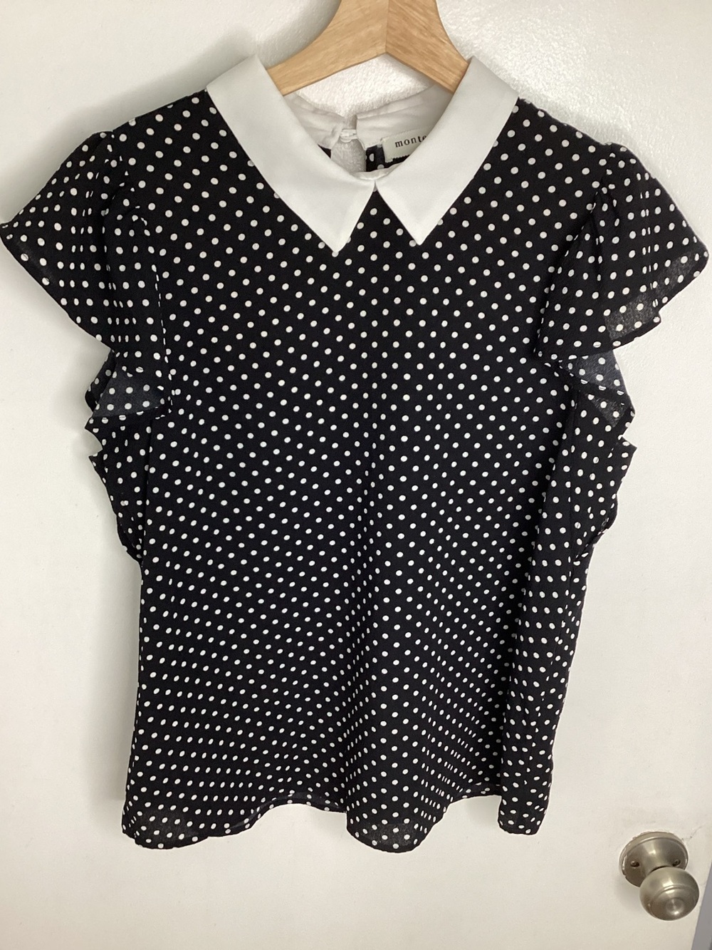NWOT Black Polka Dot Ruffle Sleeve Blouse with White Peter Pan Collar L